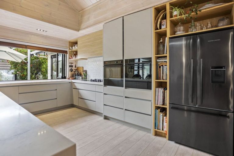 Photo of property in 23 Vista Paku, Pauanui, Hikuai, 3579