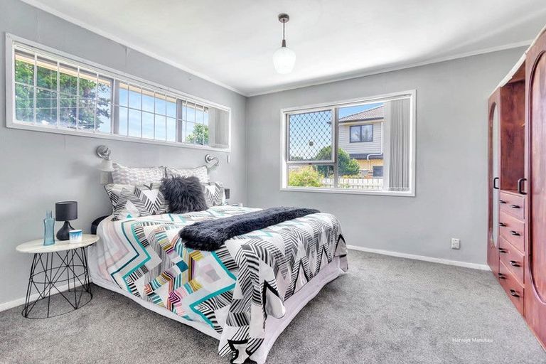 Photo of property in 2/28 Allenby Road, Papatoetoe, Auckland, 2025