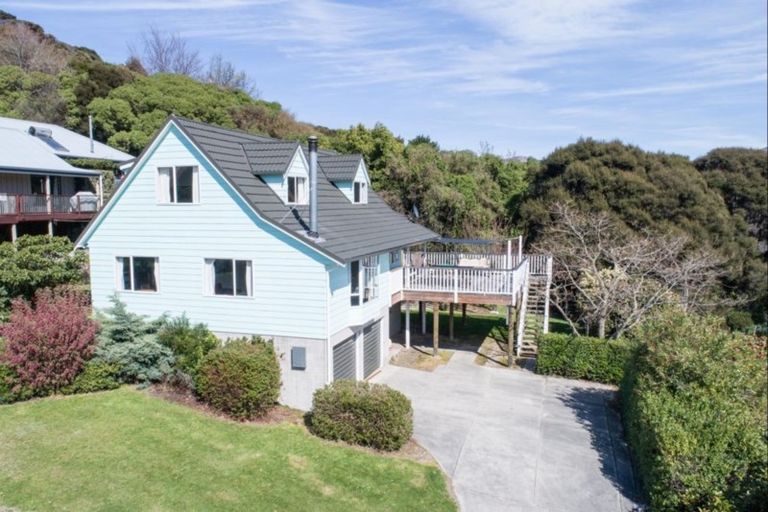 Photo of property in 4 Libeau Lane, Akaroa, 7520