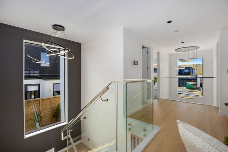 Photo of property in 160 Te Oneroa Way, Long Bay, Auckland, 0630