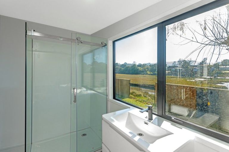 Photo of property in 2 Cobden Street, Gisborne, 4010