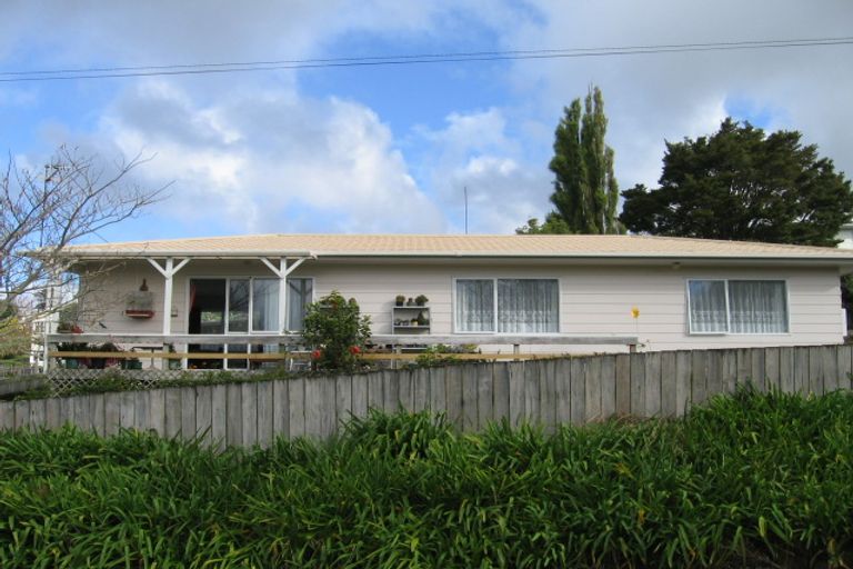 Photo of property in 12 Bambro Street, Warkworth, 0910