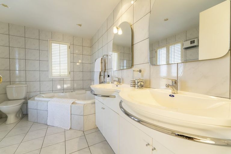 Photo of property in 351 Gleniti Road, Hadlow, Timaru, 7974