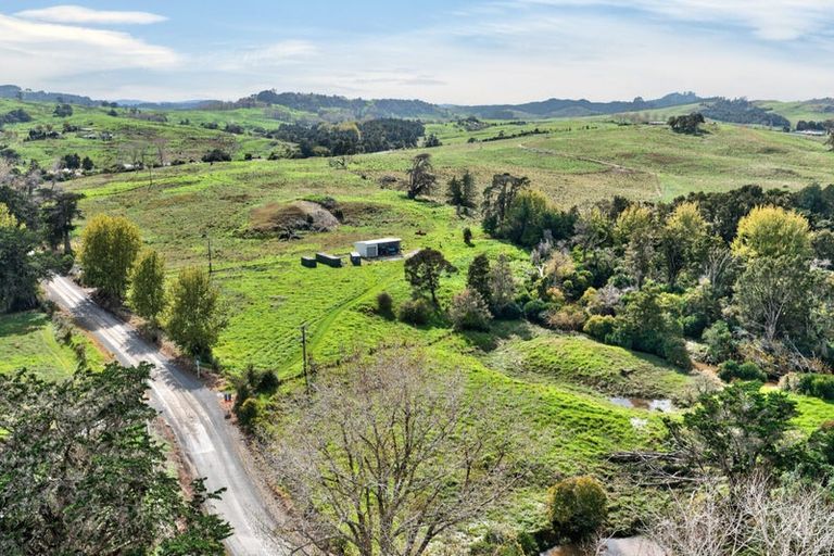 Photo of property in 42 Ford Road, Paparoa, Maungaturoto, 0583
