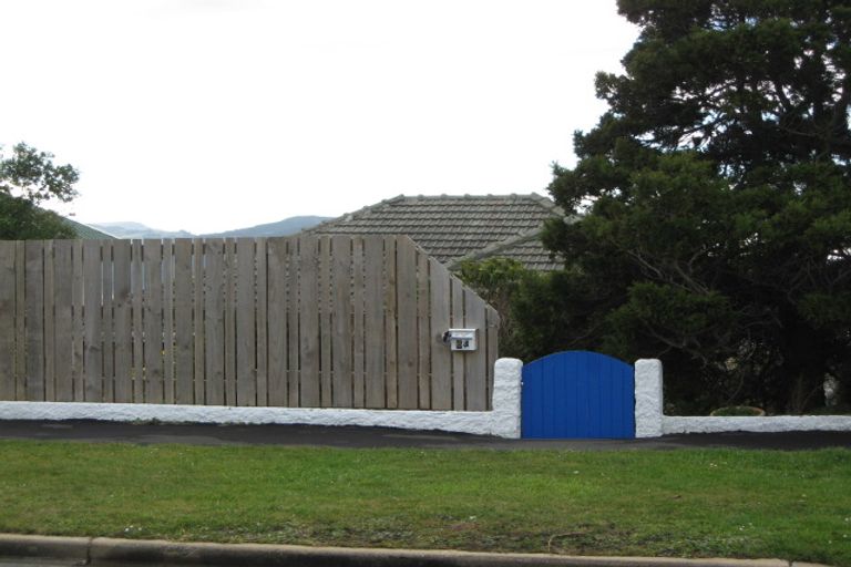 Photo of property in 64 Earls Road, Saint Clair, Dunedin, 9012