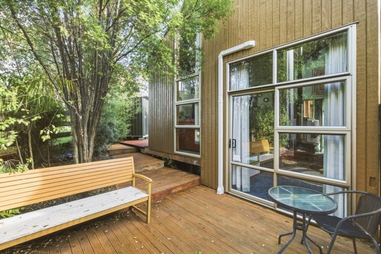 Photo of property in 103 Mount View Road, Bastia Hill, Whanganui, 4500