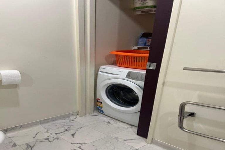 Photo of property in Terrace Heights Apartments, 12a/163 The Terrace, Wellington Central, Wellington, 6011