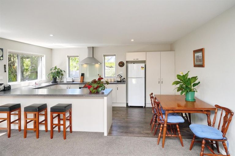 Photo of property in 8a Roscoe Street, Saint Martins, Christchurch, 8022