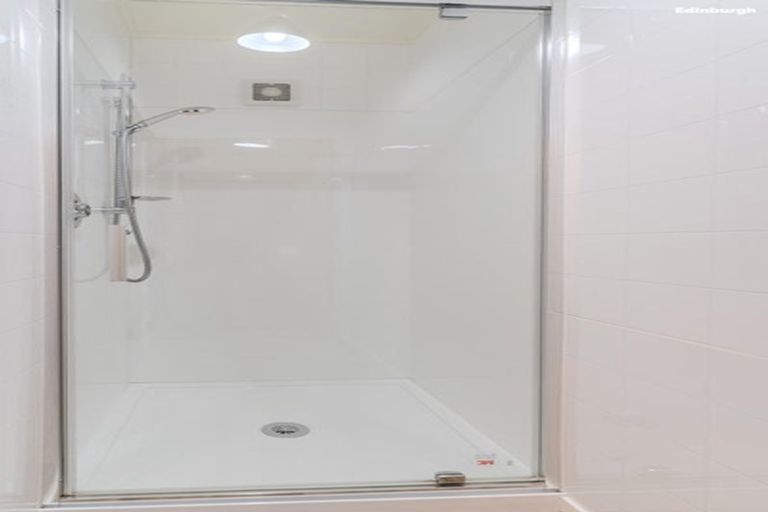 Photo of property in 102 Kenmure Road, Belleknowes, Dunedin, 9011