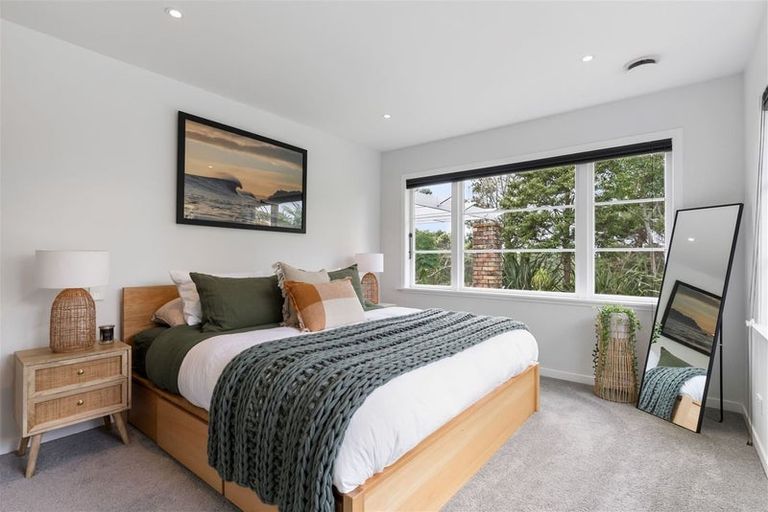 Photo of property in 33 Shetland Street, Glen Eden, Auckland, 0602