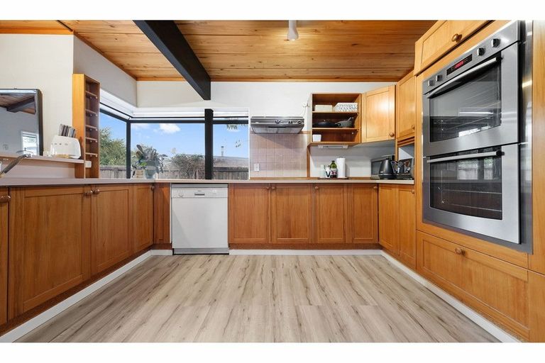 Photo of property in 2 Michigan Place, Burwood, Christchurch, 8083
