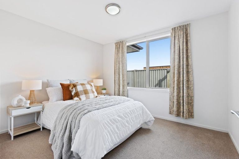 Photo of property in 16 Henderson Drive, Alexandra, 9320