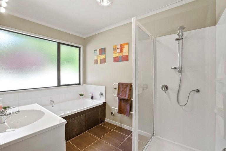 Photo of property in 20 Thames Street, Welbourn, New Plymouth, 4310