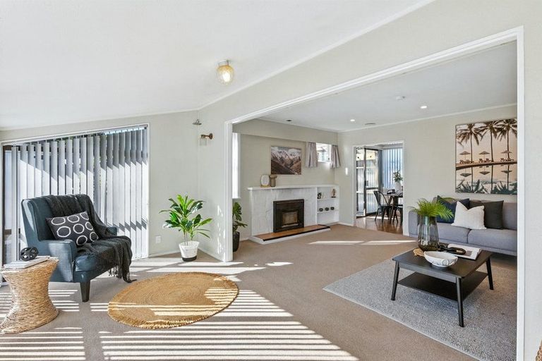 Photo of property in 49 Toru Road, Paraparaumu Beach, Paraparaumu, 5032