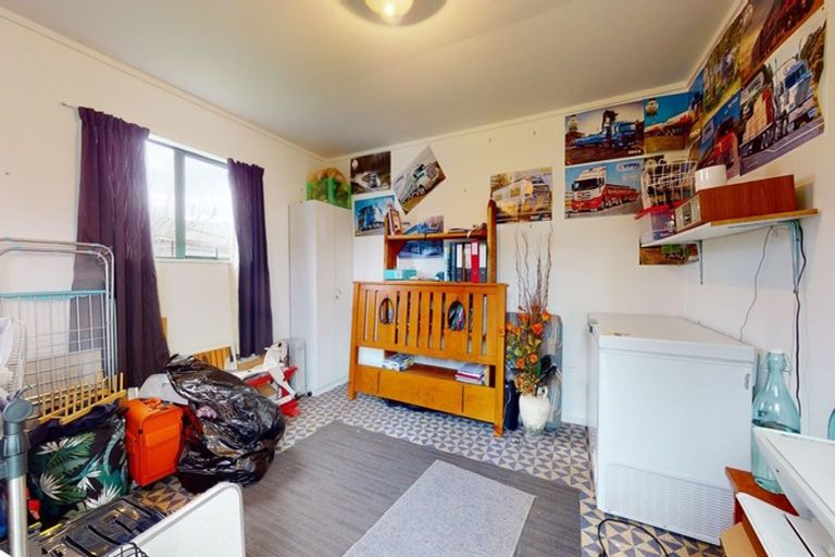 Photo of property in 11 Ferguson Street, Levin, 5510