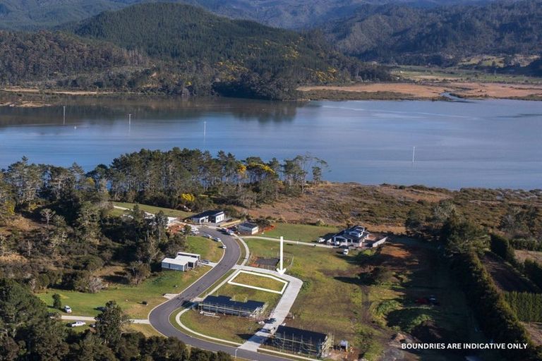 Photo of property in 11 Pinnacles Lane, Pauanui, 3579