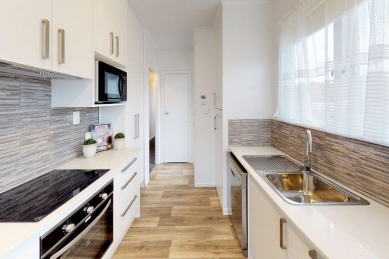 Photo of property in 12a Hunua Road, Papakura, 2110