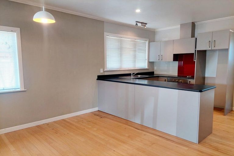 Photo of property in 57 Hamilton Road, Cambridge, 3434