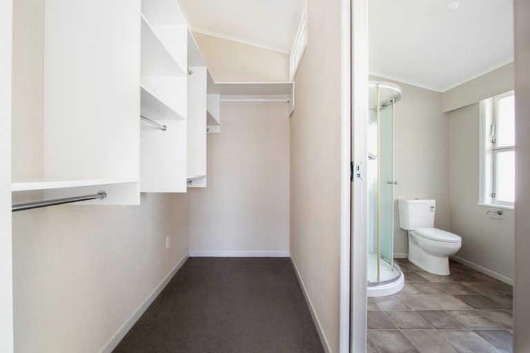 Photo of property in 38 Queen Street, Cambridge, 3434