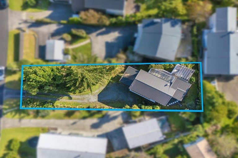 Photo of property in 5 Maori Hut Road, Red Beach, 0932
