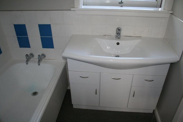Photo of property in 6 Kiltie Street, Upper Riccarton, Christchurch, 8041