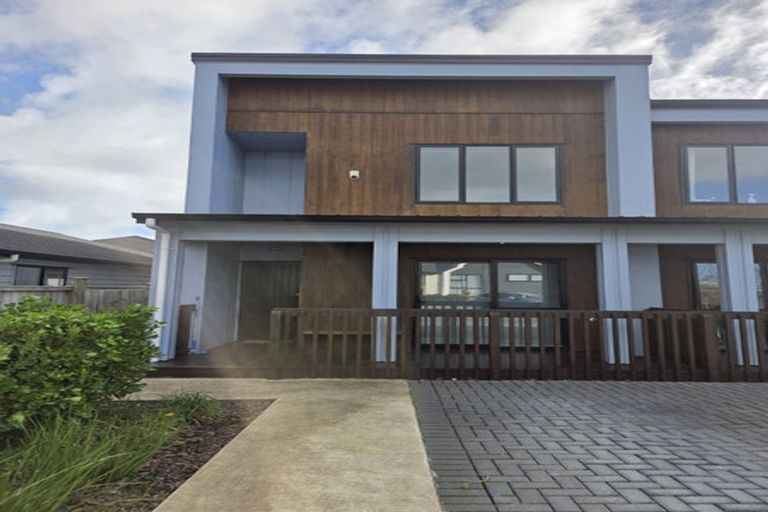 Photo of property in 10a Waka Ama Road, Karaka, Papakura, 2113