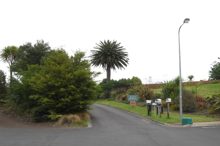 Photo of property in 22 Denehurst Drive, Waimauku, 0812
