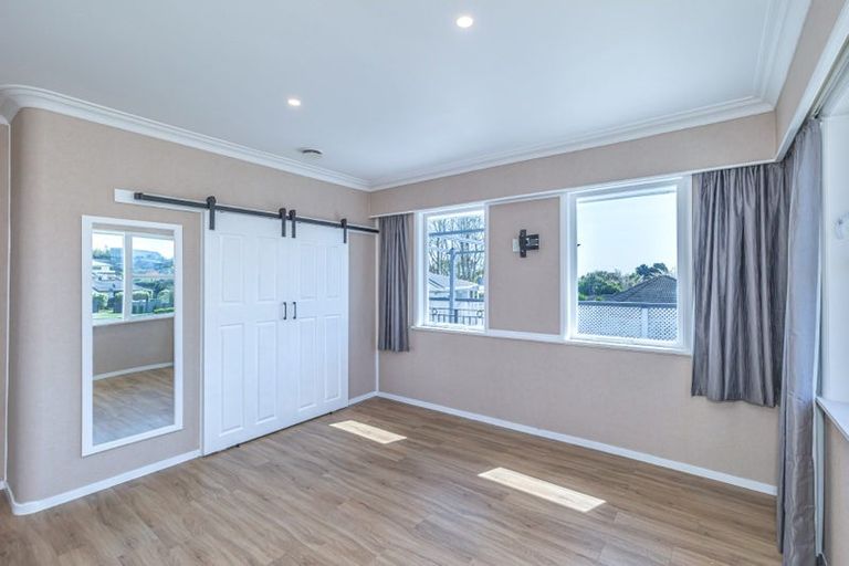 Photo of property in 31 Kawiu Road, Levin, 5510