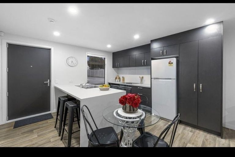 Photo of property in 3 Kanorau Place, Mangere, Auckland, 2022