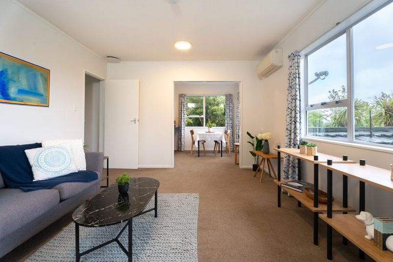 Photo of property in 70 Chesterton Street, Johnsonville, Wellington, 6037