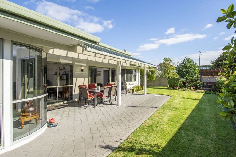 Photo of property in 6 Banksia Dell, Mount Maunganui, 3116