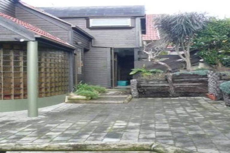 Photo of property in 6a Woodford Way, Crofton Downs, Wellington, 6035