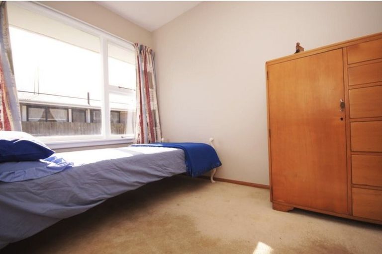 Photo of property in 32 Skerten Avenue, Hornby, Christchurch, 8042