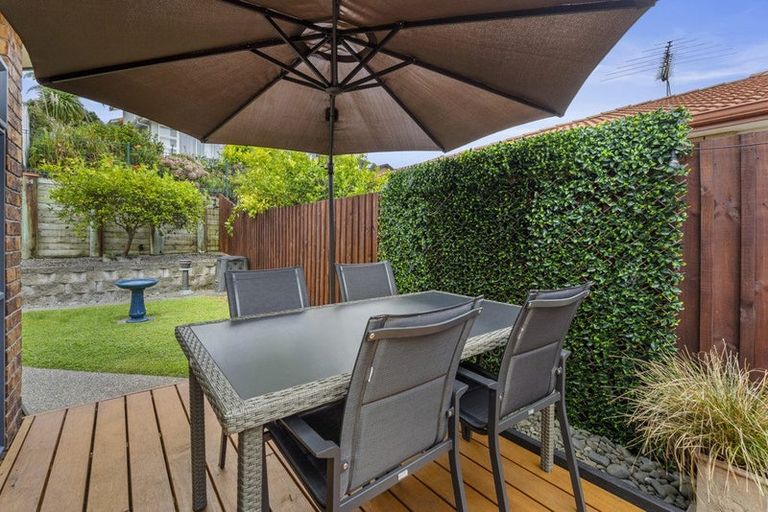 Photo of property in 44 Chesterfield Way, Orewa, 0931