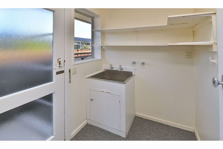 Photo of property in 36 Oldwood Street, Bishopdale, Christchurch, 8053