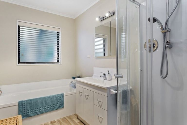 Photo of property in 13 Harewood Road, Oxford, 7430