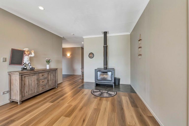 Photo of property in 282 Wortley Road, Waiongana, New Plymouth, 4373