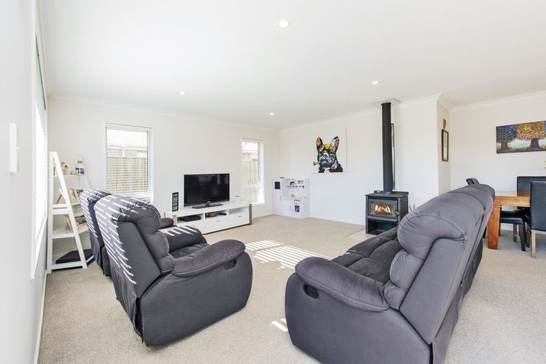 Photo of property in 18 Mclenaghan Road, Rolleston, 7614