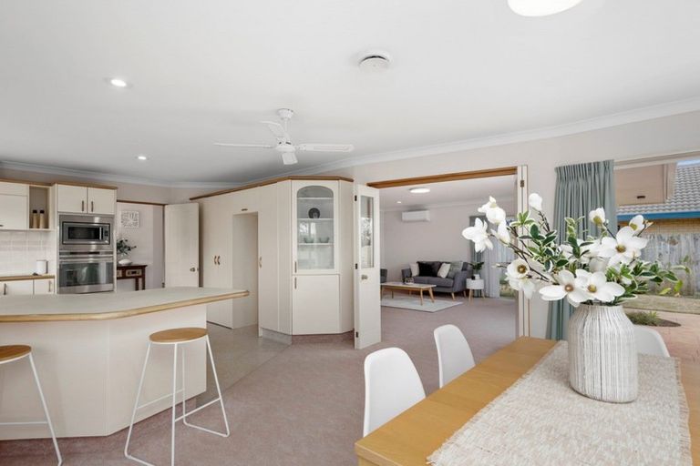 Photo of property in 116 Santa Monica Drive, Papamoa Beach, Papamoa, 3118