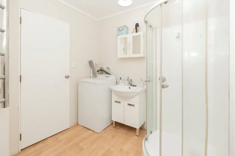 Photo of property in 37a May Street, Hamilton East, Hamilton, 3216