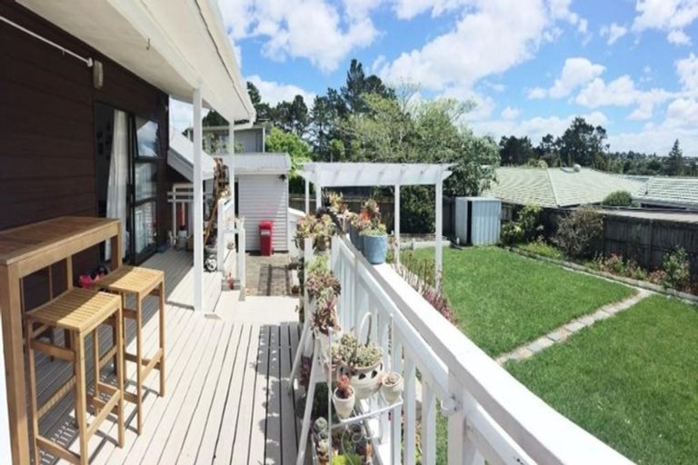 Photo of property in 165a/3 Colwill Road, Massey, Auckland, 0614