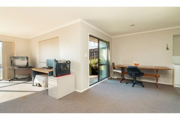 Photo of property in 15a Matai Street, Waiuku, 2123