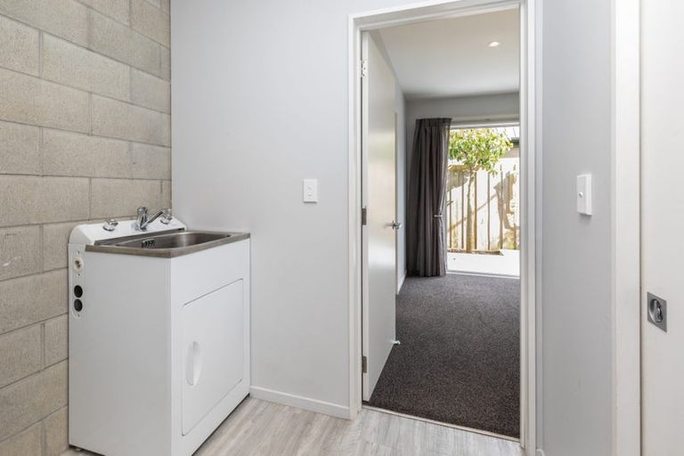 Photo of property in 2/24 Dickens Street, Addington, Christchurch, 8024