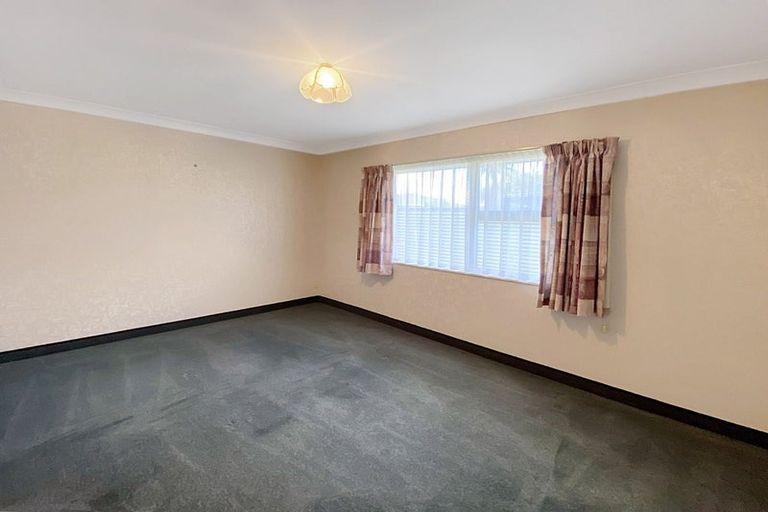 Photo of property in 156 Heretaunga Street, Palmerston North, 4414