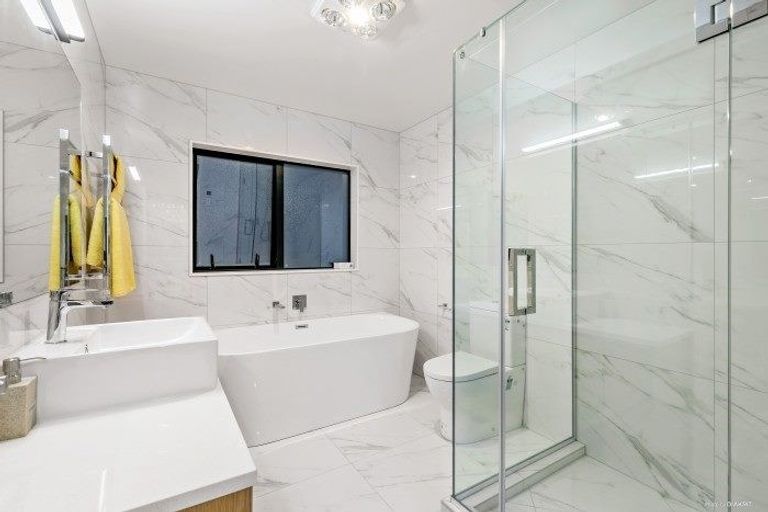 Photo of property in 36 Hikuawa Road, Flat Bush, Auckland, 2019