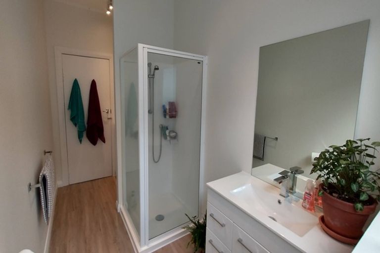 Photo of property in 288 Ohiro Road, Brooklyn, Wellington, 6021