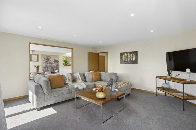 Photo of property in 17 Shandon Road, Vauxhall, Dunedin, 9013