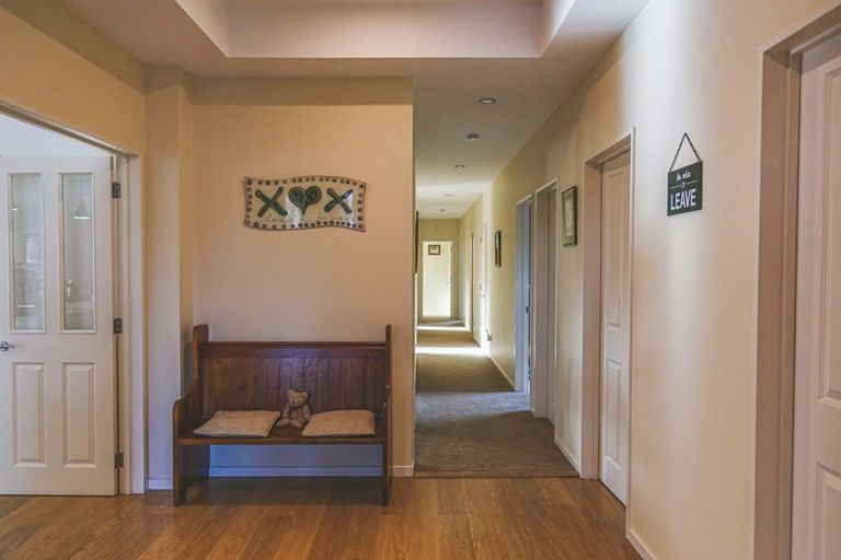 Photo of property in 23 Cathcart Crescent, Prebbleton, 7604