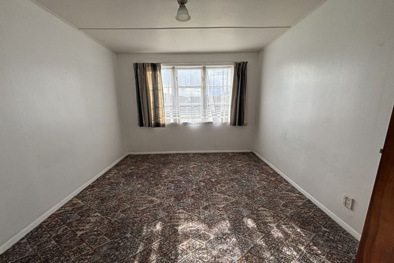 Photo of property in 47 Goldsmith Crescent, Levin, 5510