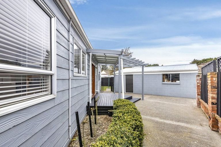 Photo of property in 111 Hay Street, Bromley, Christchurch, 8062